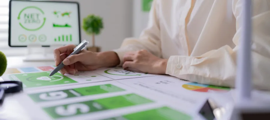 A Strategic Guide to Retargeting on Meta & Google Ads