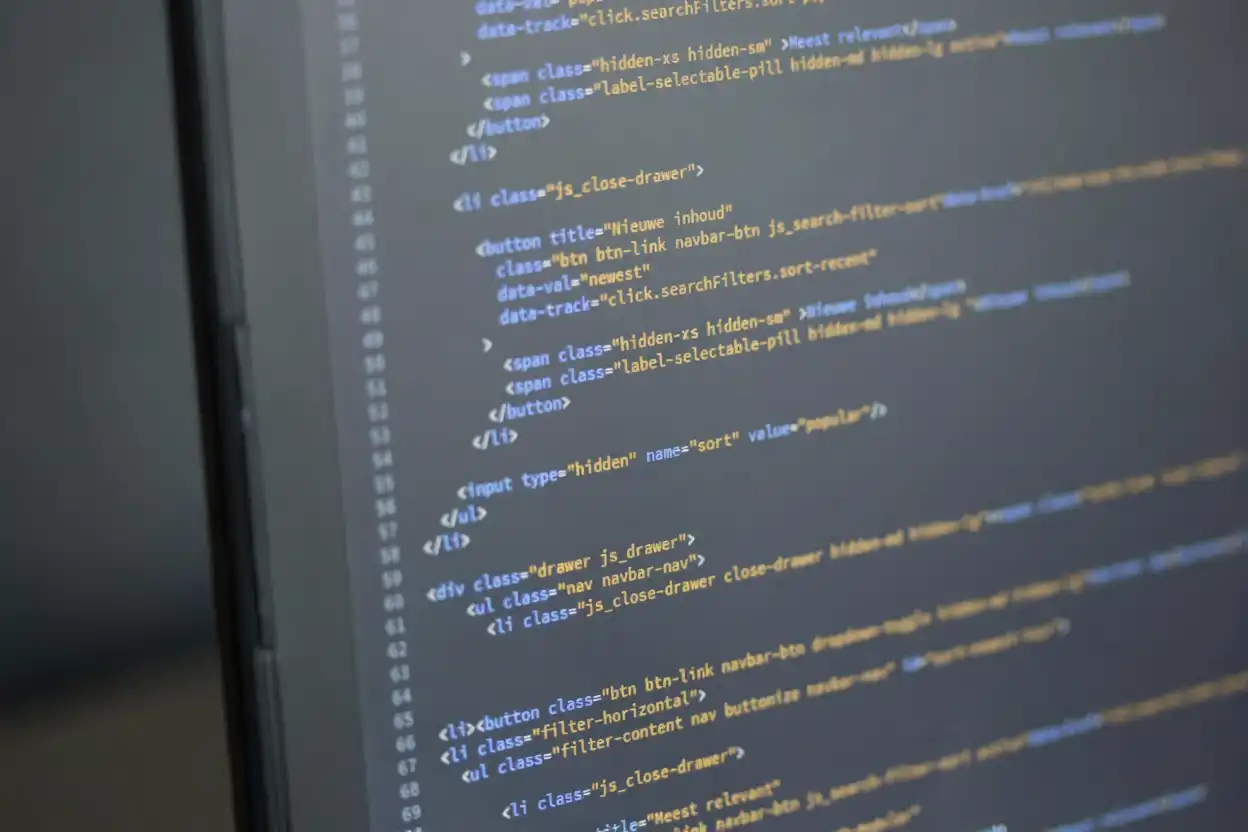 traditional cms and headless cms